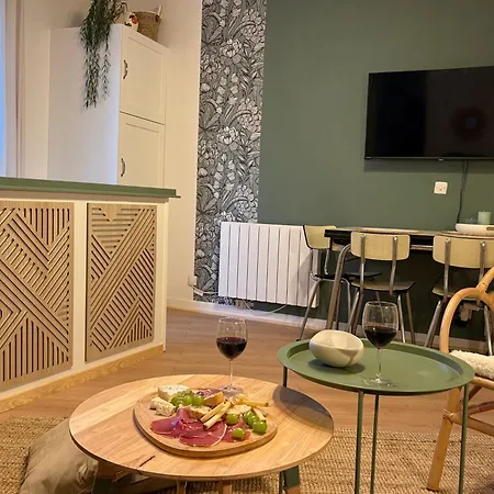 Cosy F2- Centre & Abbaye Apartamento